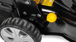 Газонокосилка CHAMPION LM4215