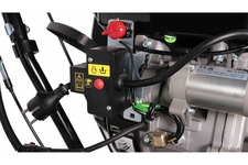 Снегоуборщик бензиновый CHAMPION ST861